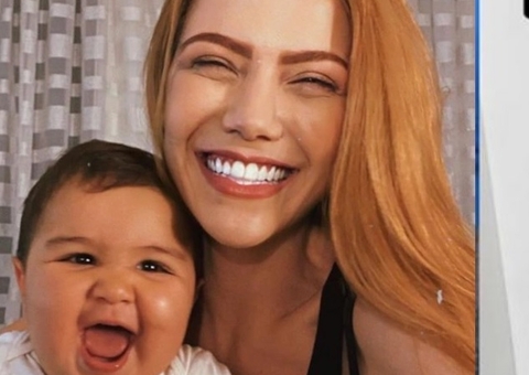 Josué, adotado por Sarah Poncio, chega em cidade natal com família biológica e comove internautas