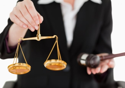 CCJ da Câmara aprova PL que desobriga antecipação de custas para a execução de honorários; veja