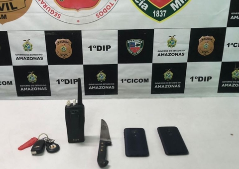 Grupo é preso após ameaçar motorista com faca e roubar táxi em Manaus