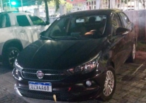 Motorista de app é preso ao ser pego com carro usado em roubo no Centro