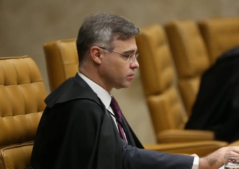 STF: Mendonça vota para manter prisão de investigados por fraudes no INSS