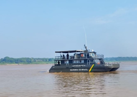 Marinha reforça medidas de segurança durante cheia no Rio Madeira