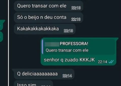 Professora é demitida após beijar aluno de 14 anos: "Quero transar com ele"