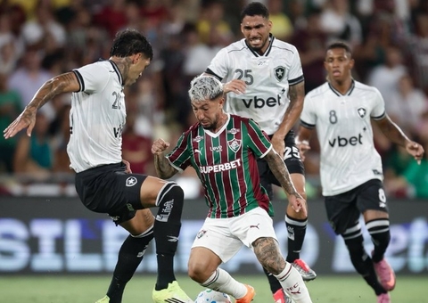 Fluminense vence Botafogo e encosta na liderança do Brasileirão