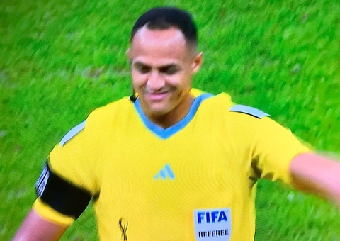 Fase de grupos da Copa tem tempo de acréscimos equivalente a 5 partidas e meia