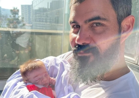 Filha de Juliano Cazarré volta a ser internada na UTI às pressas