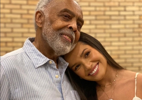 Juliette estreia como cantora em live com Gilberto Gil e Elba Ramalho