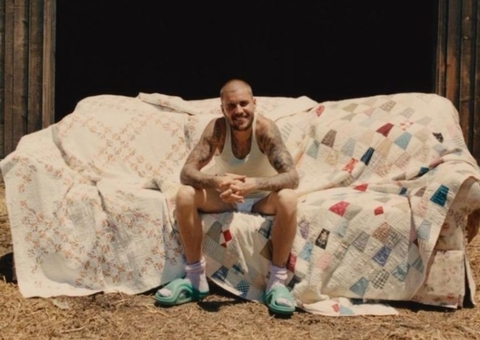 Justin Bieber anuncia novo álbum após 4 anos de hiato