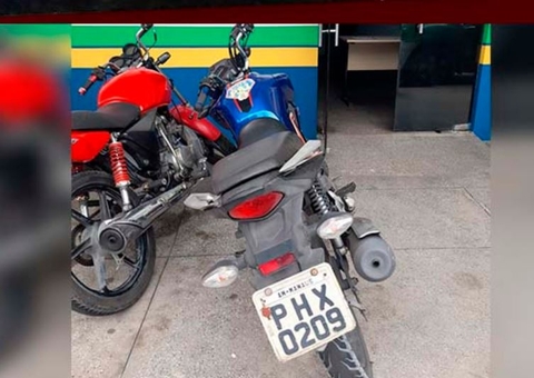 Homem é preso com moto roubada após perseguição em Manaus