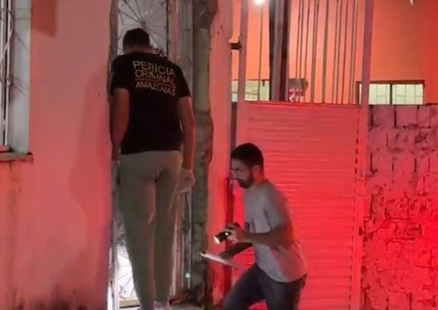 Mulher é assassinada na porta de casa em Manaus