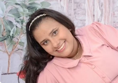 Mulher morre após se queimar enquanto fritava ovo