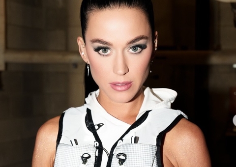 Katy Perry viaja para o espaço em foguete da Blue Origin