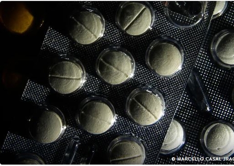 Medida Provisória mantém isenção a medicamentos importados