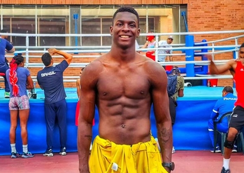 Brasil abre dia de 12 semifinais no boxe com vitória por WO e vaga em Paris