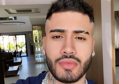 Kevinho relata ganho de peso após depressão e câncer da mãe