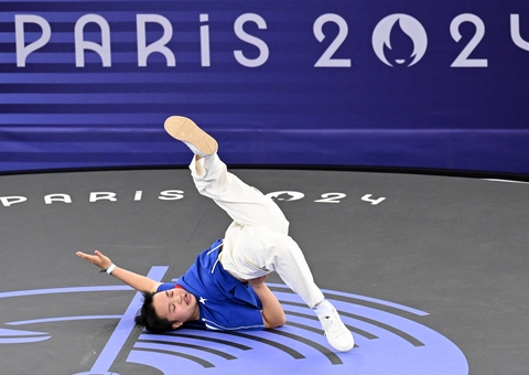 Com presença de Snoop Dogg, favoritas do breaking avançam às quartas