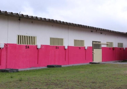 Briga em presídio feminino de Manaus deixa interna ferida