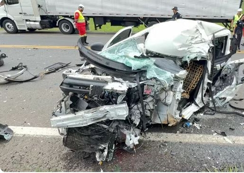 Avó morre em violento acidente ao ir visitar neto recém-nascido