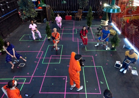 Teatro inventa um BBB macabro com peça em que morrer é o prêmio máximo