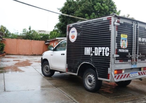 Mecânico morre após ser atingido por carro que estava consertando em Manaus