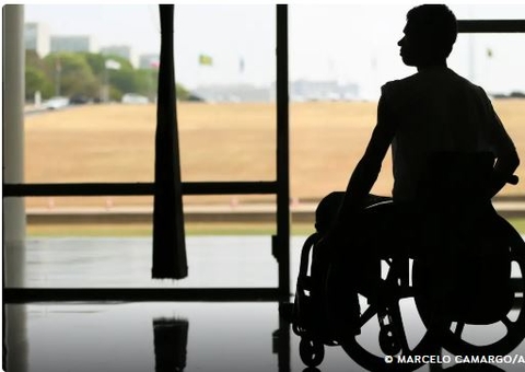 Lula sanciona com vetos projeto que muda regras para BPC