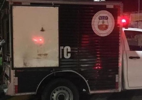 Homem é morto a pauladas durante briga com atual de ex em Manaus