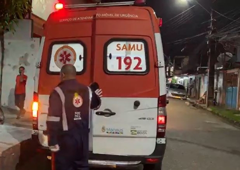 Homem implora por socorro após ser espancado em Manaus