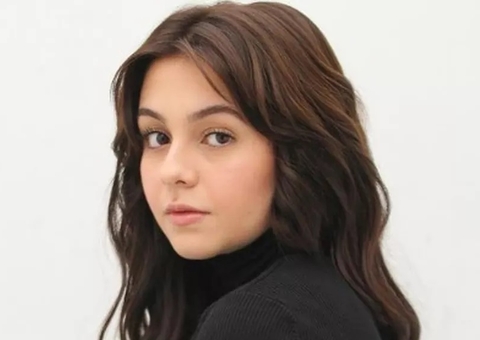 Pai de Klara Castanho reage à carta em que atriz revela estupro e doação de bebê