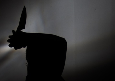 Jovem morre em hospital após ser esfaqueado em Manaus 