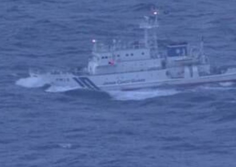 Naufrágio de barco turístico deixa 10 mortos e 16 desaparecidos no Japão