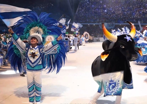 Com tema "Resistência", Caprichoso dá show de magia e fecha noite no Festival de Parintins