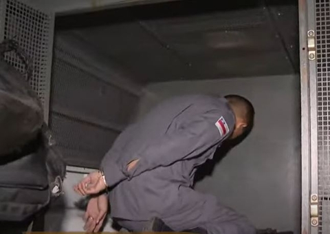 Homem que se passava por tenente da PM é preso em lanchonete em Manaus