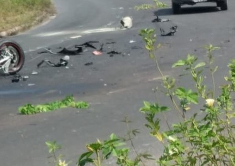 Motorista sai de carro para dar 'uma volta' em motocicleta e morre em acidente