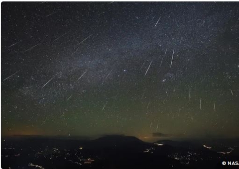 Brasil terá pico da chuva de meteoros Líridas nesta madrugada