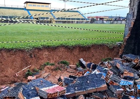 Muro de estádio desaba durante temporal no Amazonas 