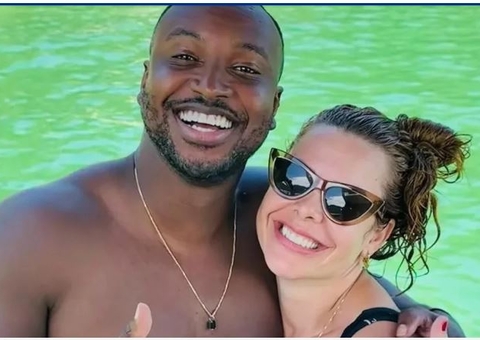 Fernanda Souza faz declaração para Thiaguinho em aniversário de 40 anos do cantor