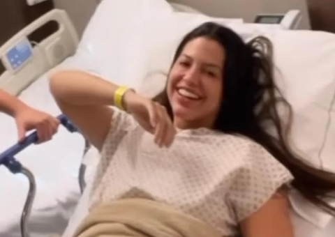 Ex-BBB Laís Caldas faz lipo LAD: 'mais de 10h de cirurgia'