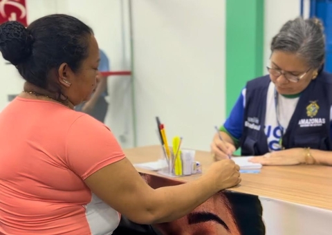Amazonas abre postos de atendimento para beneficiários do Auxílio Estadual Permanente nos PACs