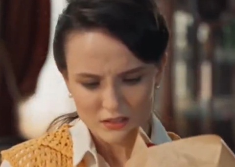 Larissa Manoela e Maisa criticam quadro do Fantástico; veja