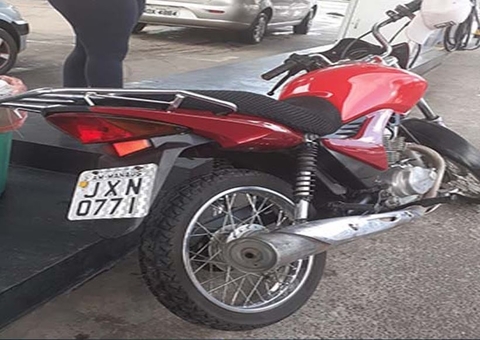 Trio é preso com motocicletas roubadas em Manaus 