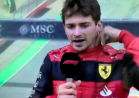 Leclerc lidera dobradinha da Ferrari e é o mais rápido do dia na Holanda