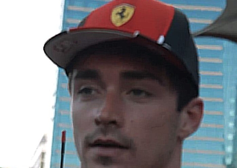 Leclerc supera Verstappen e larga na pole no México; Hamilton sai em 6º