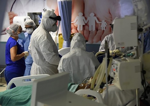 Juíza suspende liberação de leitos da rede particular a pacientes com covid