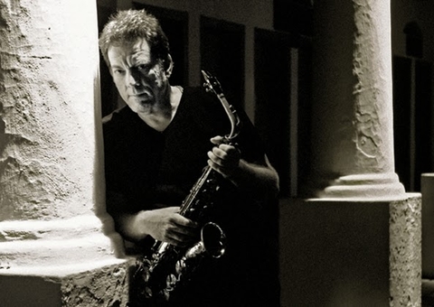 Com a Orquestra Amazonas Filarmônica, Leo Gandelman fará filme de 'Cantos da Floresta'