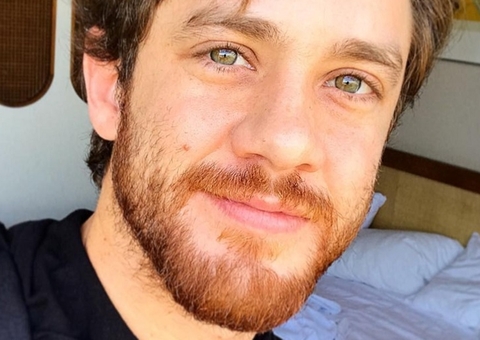 Sem trabalho, ator Leonardo Miggiorin volta para casa dos pais aos 39 anos