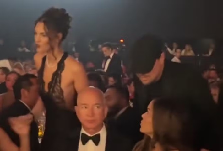 Leonardo DiCaprio faz aparição raríssima com Vittoria Ceretti em Cannes