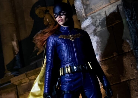 ‘Batgirl’ tem lançamento cancelado pela Warner; filme da heroína estava quase finalizado