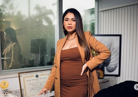 Lexa está internada com pré-eclâmpsia aos 6 meses de gravidez