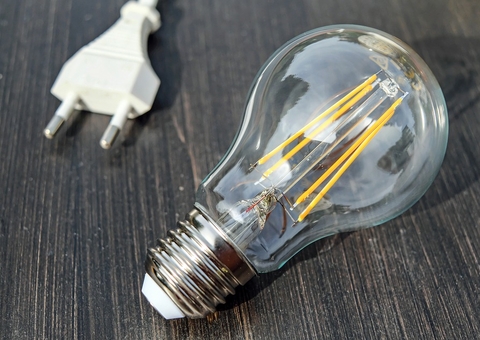 Com 17 bairros sem luz em Manaus, Amazonas Energia dá explicações