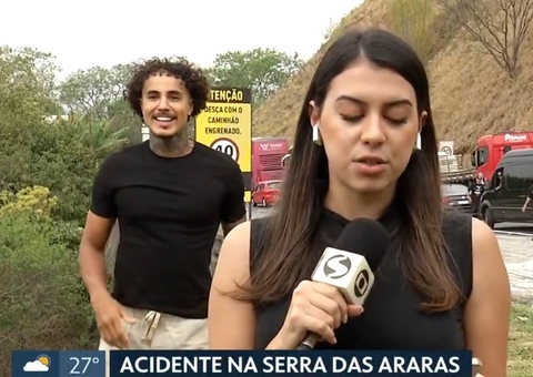 MC Livinho é criticado ao invadir reportagem sobre tragédia para fazer dancinha; vídeo